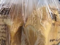 -钟楼大面包