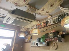 -蜗牛小馆醉乡民谣云南菜(惠新西里店)