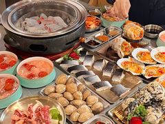 -围炉肉舍丹东海鲜烤肉·烤活鳗(步行街店)
