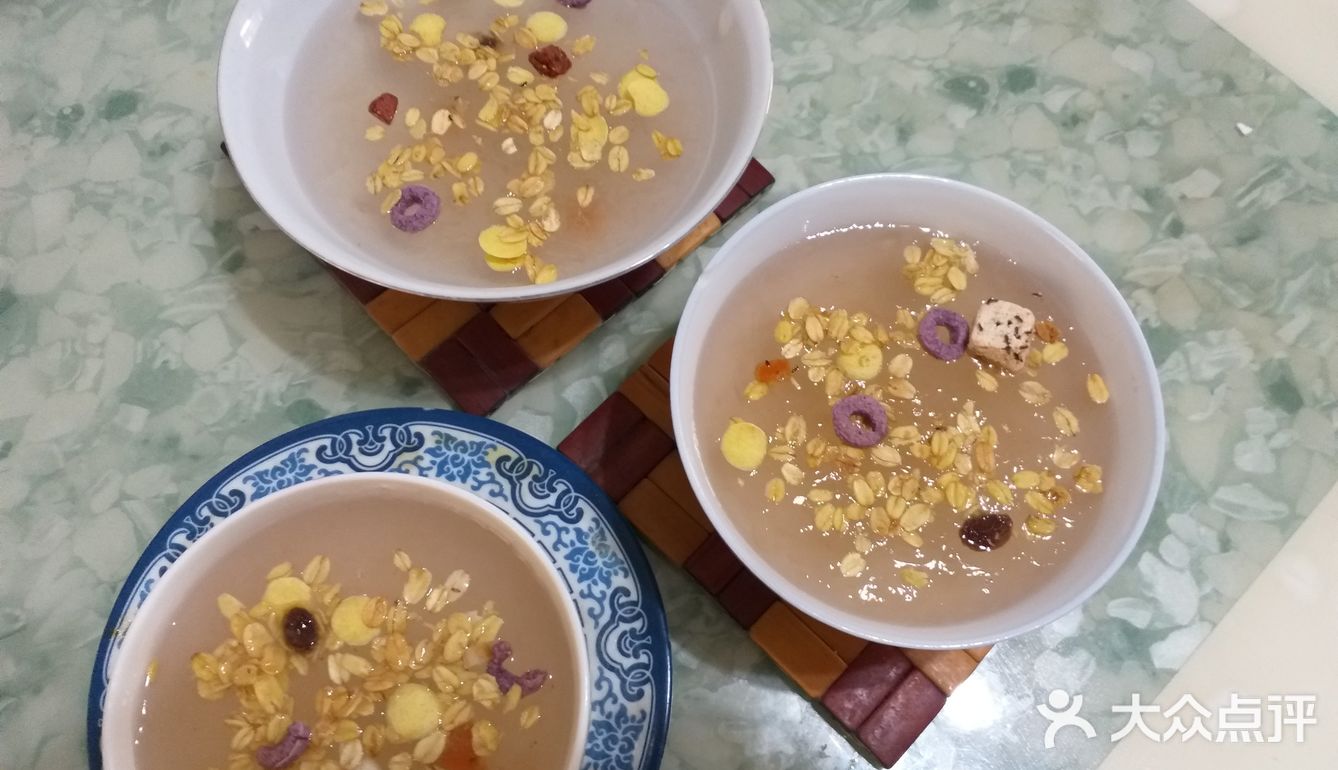 自制水果坚果冰粉