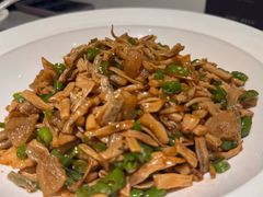 -毛家饭店·30年融合新湘菜(汉峪金谷店)