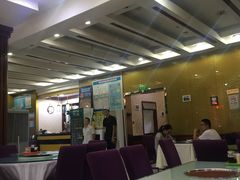 大堂-清真·胖妈妈手抓餐厅(甘南路店)