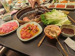 -梨花甄选自助烤肉(小寨原力场店)