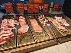 -山焱·炭火自助烤肉(周浦万达店)