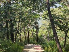 -罗田薄刀峰风景区