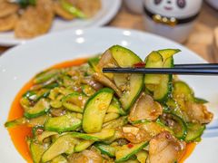 -嫩芽 ·地道重庆菜(十八梯露台夜景店)