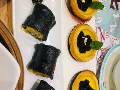 金沙墨鱼脆皮肠-一笼小幸运