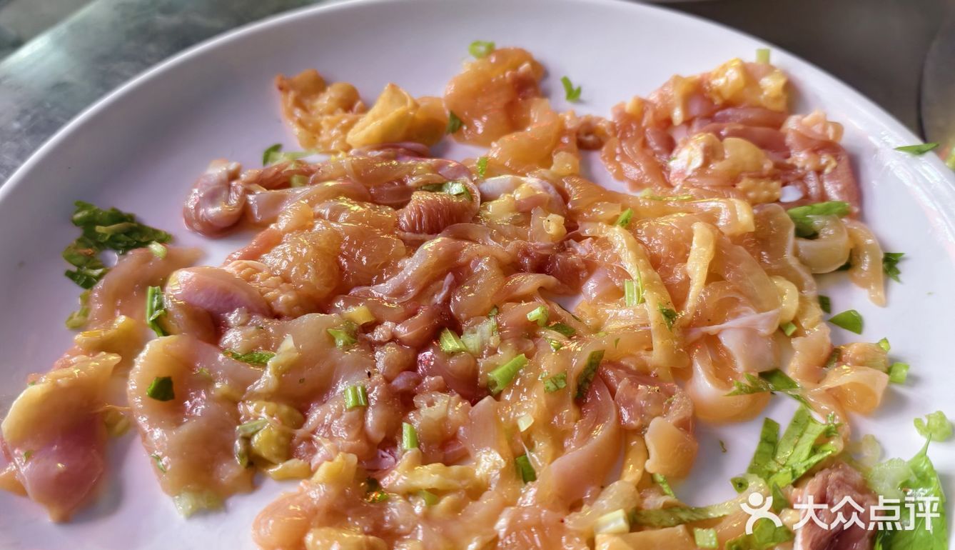 新鲜的食材只要最古朴的烹饪方式！土鸡火锅推荐