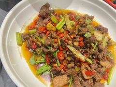 小炒黄牛肉-农家湘菜(安亭店)