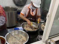 -鸿浩扒猪脚米线