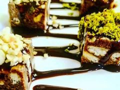-Efes Turkish & Mediterranean Cuisine 艾菲斯餐厅(陆家嘴店)