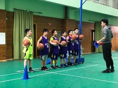 -呈康体育青少年篮球培训班(虹口店)