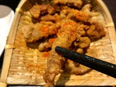 阿婆酥肉-爆炸头阿姨小四川正宗川味小吃(无任何分店)