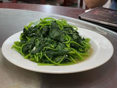 虾酱炒地瓜叶-岛中岛·海鲜大排档·万宁老字号(东澳店)