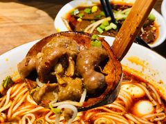 -麻婆婆白家肥肠粉(海岸城店)
