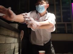 -海底捞火锅(崇文门新世界百货店)