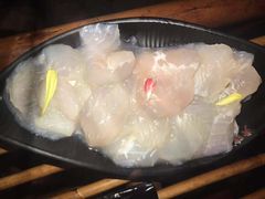 -老牌坊云南鱼豆花火锅(爱建店)