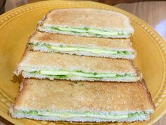 咖椰吐司-HELLO 27 意面·沙拉·帕尼尼