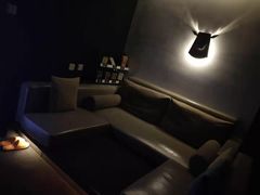 -梦想空间私人影院(金山万达店)