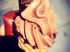 iphone_upload_pic-GODIVA(王府井apm店)