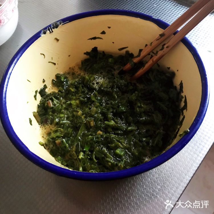 家常菜系中超级好吃的香椿芽炒蛋