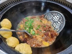 -袁小二大东北铁锅炖(吉祥村总部)