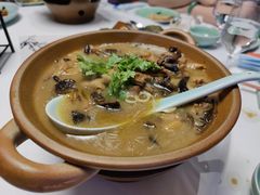 小鸡炖榛蘑-止观小馆·辽河口渔家菜(王府井店)