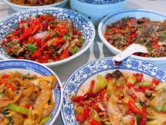 青菜梗炒肉-欧记大排档·景德菜(上海首店)