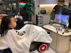 -PE SALON