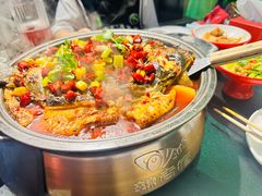 -辣尚瘾·烤鱼·新川菜(牡丹园直营店)