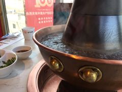山间泉水锅-前门·鲜肉火锅(长风店)