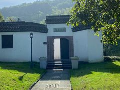 -达蓬山旅游度假区