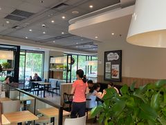 大堂-肯德基(亦庄上海沙龙店)