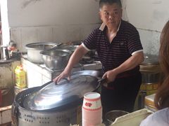 -周记热干面豆皮大王(桃花东街店)