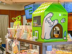 -王府井奥莱临潼小镇(临潼店)