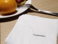-上海世茂皇家艾美酒店