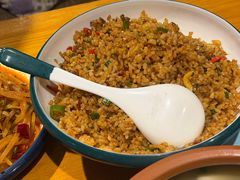野生菌牛肉沫炒饭-民食香·腊排骨野生菌美食(木府店)