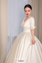 -Lady  Jane高端婚纱礼服馆