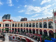 -佛罗伦萨小镇广佛名品奥特莱斯(疏港路店)