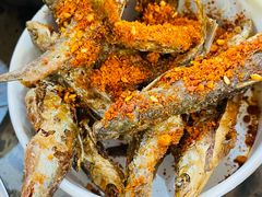 -黄利砖万峰林布依特色酸笋牛肉馆