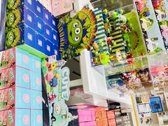 -泡泡玛特POPMART(凯德大峡谷店)