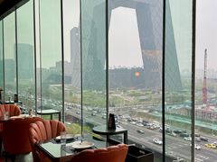 -福楼毕斯罗F Bistronome(国贸商城约会地标景观店)