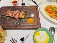 -LESCEDARS Brasserie Bistro香柏树