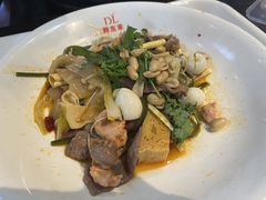 -胖东来生活广场(健康路店)