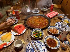-旧街市鲜货老火锅(大光路店)