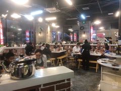 大堂-憨铁匠老火锅(龙岗万科里店)