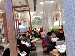 大堂-三人行骨头王火锅(长寿店)