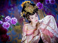 -九月鹰飞汉服摄影工作室