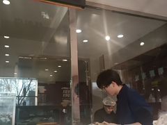 -高玛纳驴肉火烧(一世界店)