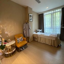 -百秀名媛纹绣美学护肤中心